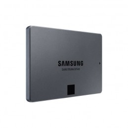 SAMSUNG 2To SSD 870 QVO SATA 6Gb/s 2.5'' (MZ-77Q2T0BW) - vue de trois quart