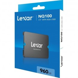 LEXAR 960Go NQ100 SATA 6Gbs 2.5'' 7mm (LNQ100X960GRNNNG) - vue emballage de trois quart