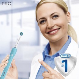 ORAL-B PRO 1 700 Cross Action Brosse à Dents Électrique rechargeable - Blanche et bleue - vue de trois quart