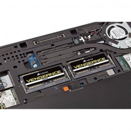 CORSAIR Vengeance Performance 16Go DDR4 (1x 16Go) RAM SODIMM 3200MHz  (CMSX16GX4M1A3200C22) avec Quadrimedia