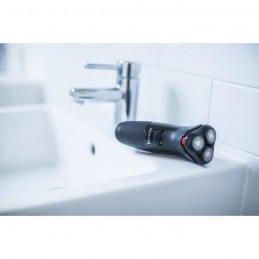 REMINGTON PR1330 PowerSeries Rasoir Rotatif Filaire ComfortPivot 360° - vue en situation