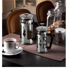 BIALETTI PREZIOSA Cafetière à Piston 1L pour café moulu - 8 tasses expresso ou 4 tasses lungo - vue en situation