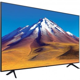 SAMSUNG 43CU6905 TV LED 43'' (108cm) 4K UHD 3840x2160 - HDR - Smart TV - Gaming HUB - 3x HDMI - WiFi - vue de trois quart