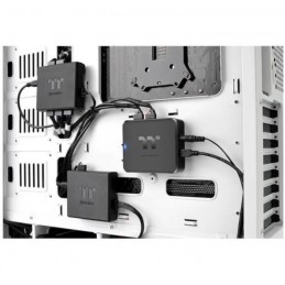 THERMALTAKE H200 PLUS - Hub USB Interne Boitier PC - vue en situation